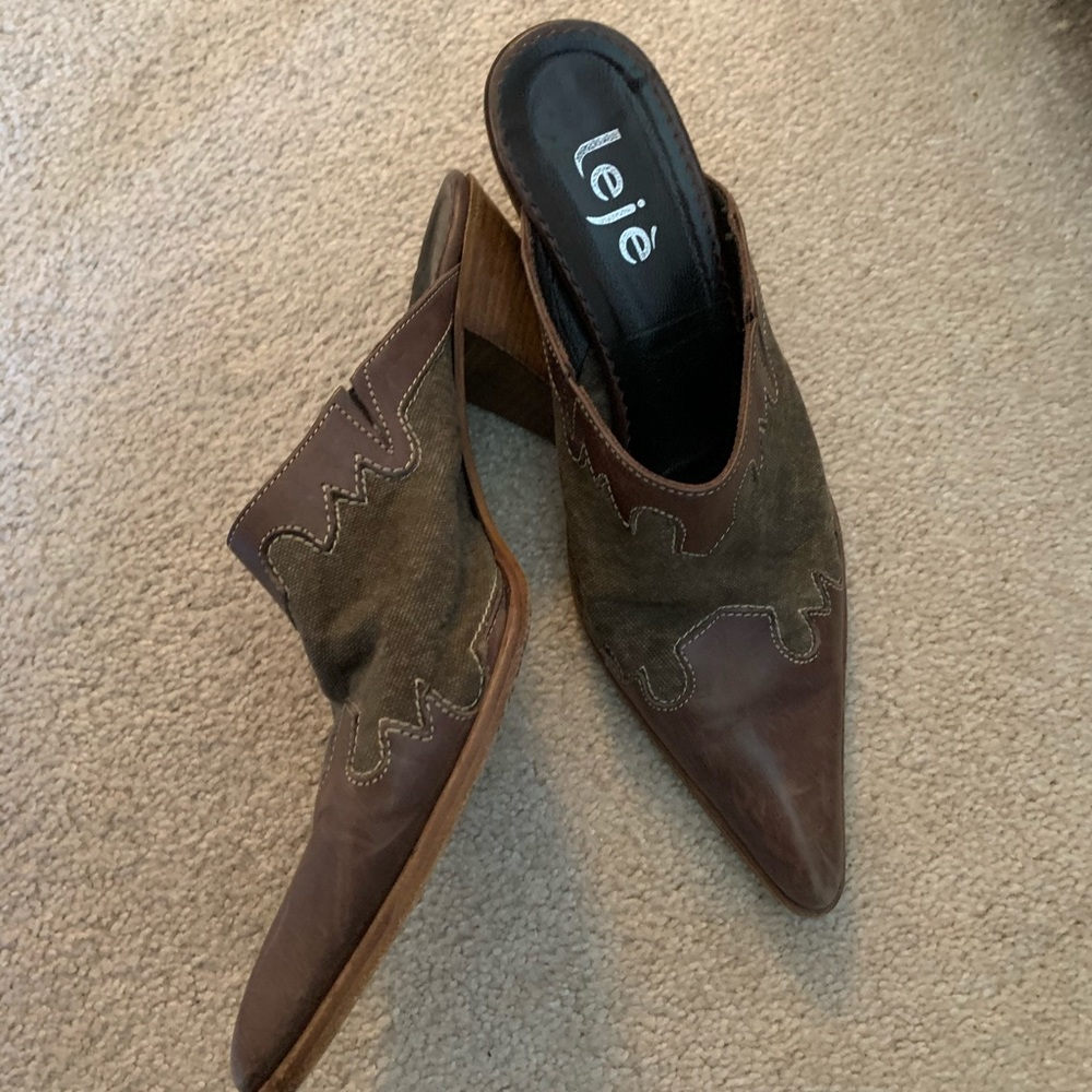 Vero Cuoio Lejè Heels Made in Italy US size- 9
